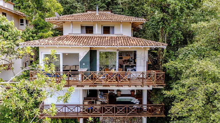House in Camburí view and Jacuzzi|Brazilian Corner