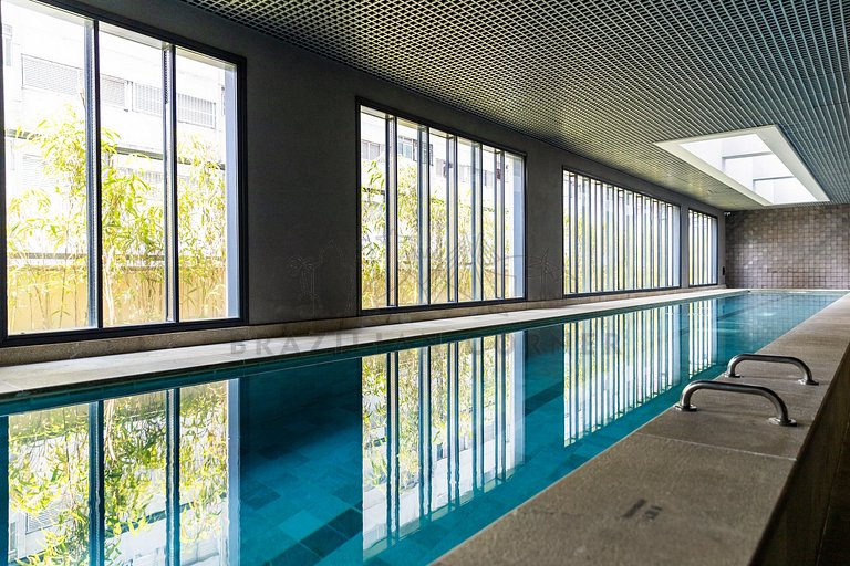 Piscina, academia, AC ,cama Queen|Brazilian Corner