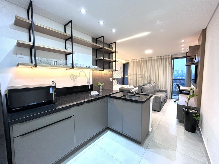 Amazing view, pool, AC, Gym| Brazilian Corner