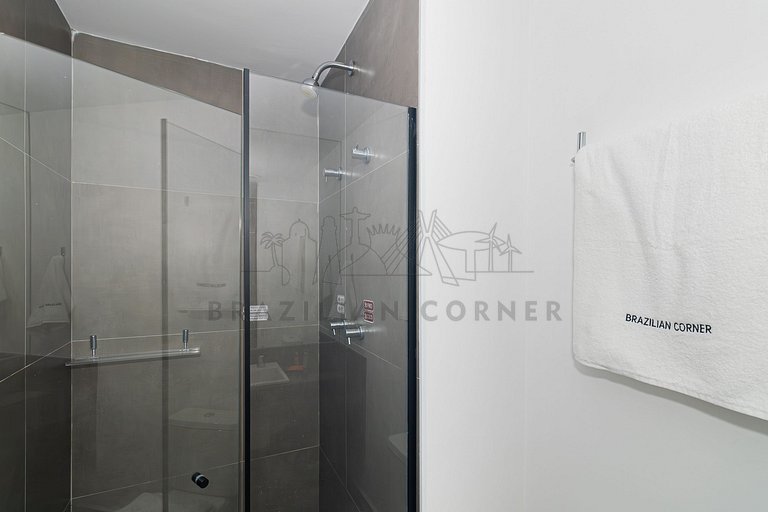 Duplex, piscina, academia , AC | Brazilian Corner