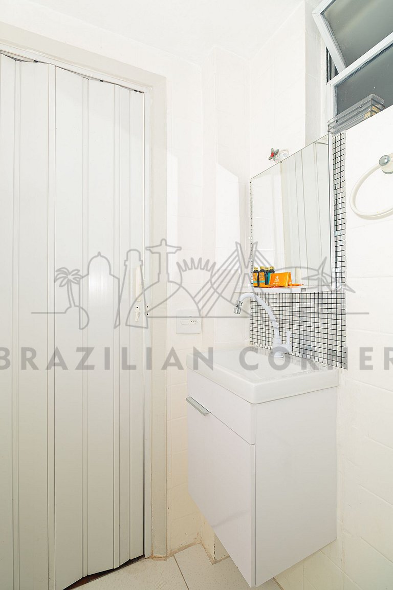 Next to Paulista Avenue w/ AC | Brazilian Corner
