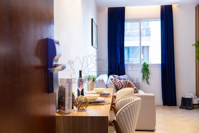 Next to Paulista w/ pool and gym| Brazilian Corner
