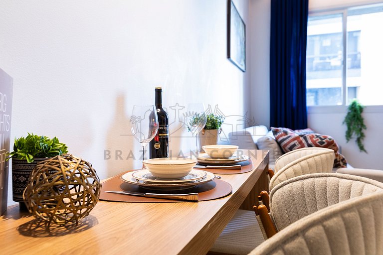 Next to Paulista w/ pool and gym| Brazilian Corner
