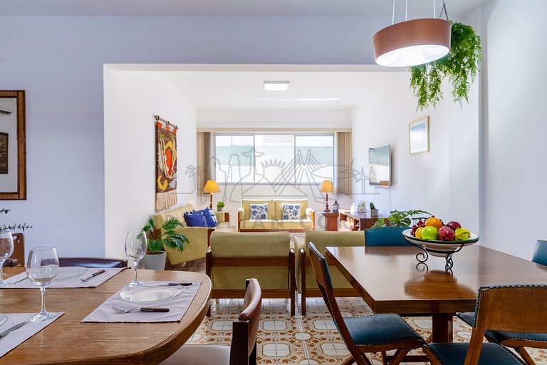 250m da praia com AC, 4 quartos| Brazilian Corner