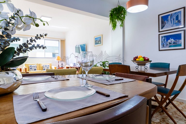 250m da praia com AC, 4 quartos| Brazilian Corner