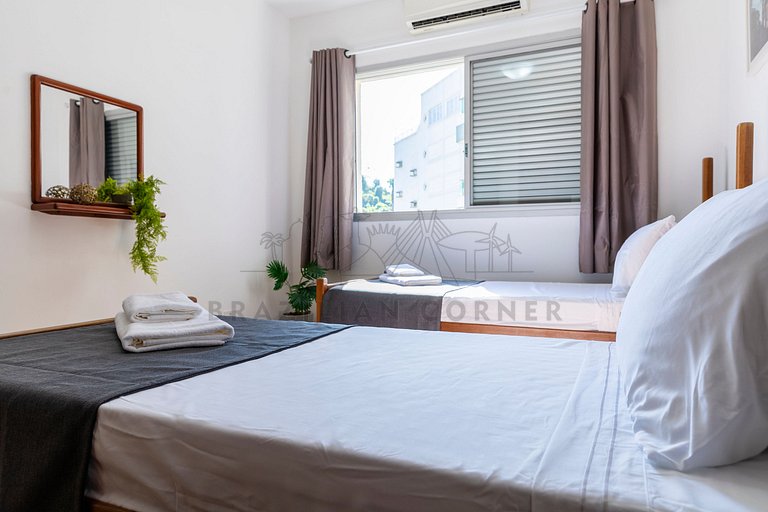 250m da praia com AC, 4 quartos| Brazilian Corner