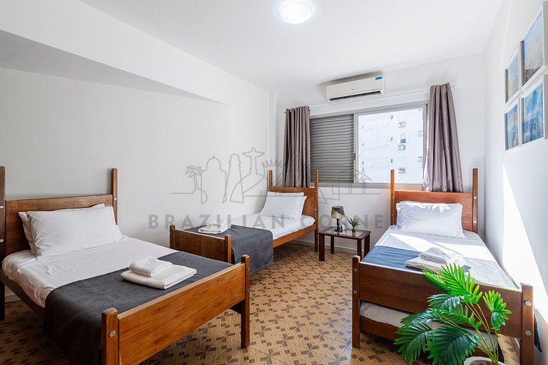 250m da praia com AC, 4 quartos| Brazilian Corner