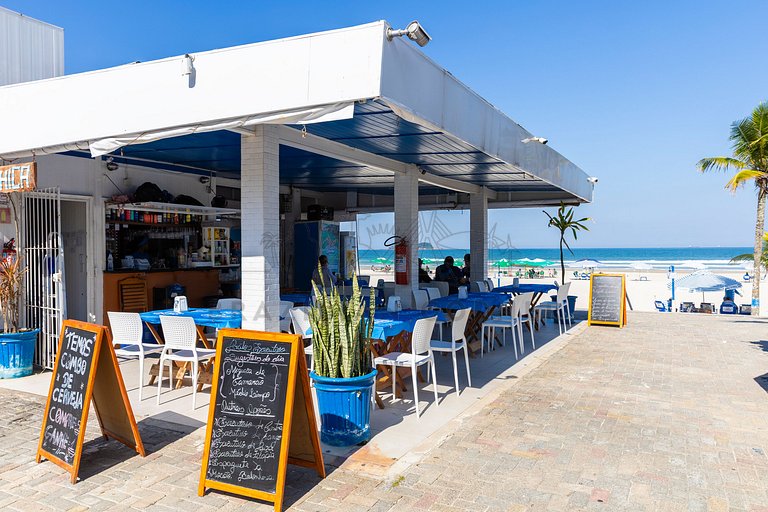 250m da praia com AC, 4 quartos| Brazilian Corner