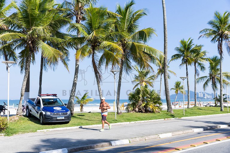 250m da praia com AC, 4 quartos| Brazilian Corner