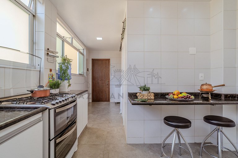 3 Quartos com vaga no Prado |Brazilian Corner