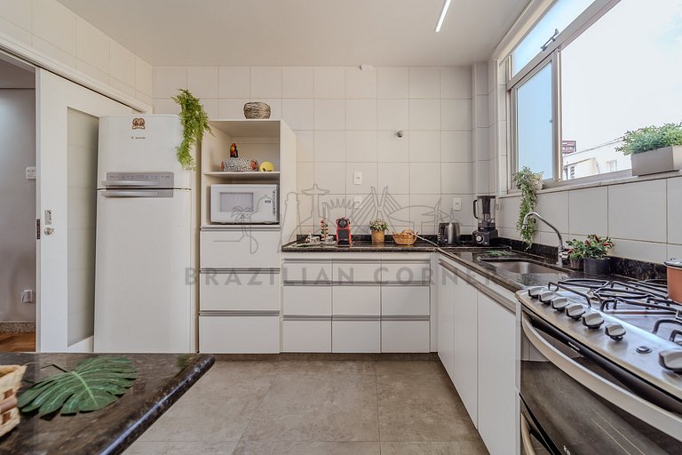 3 Quartos com vaga no Prado |Brazilian Corner