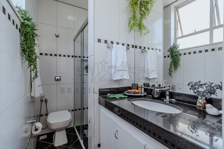 3 Quartos com vaga no Prado |Brazilian Corner