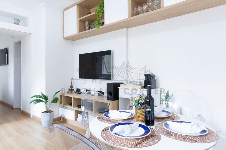 Jacuzzi, AC, park, Av Faria Lima |Brazilian Corner