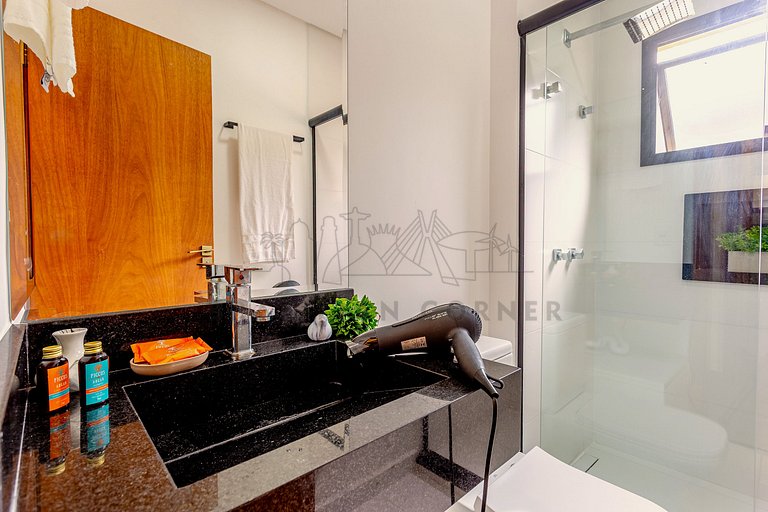 Jacuzzi Privativa, AC, Maresias | Brazilian Corner