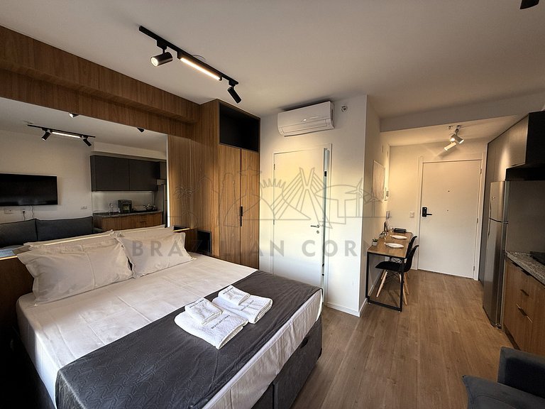 Near Airport, Gym, AC | Brazilian Corner