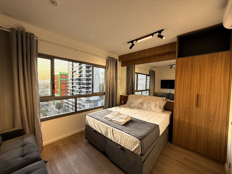 Near Airport, Gym, AC | Brazilian Corner
