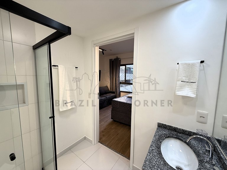 Near Airport, Gym, AC | Brazilian Corner