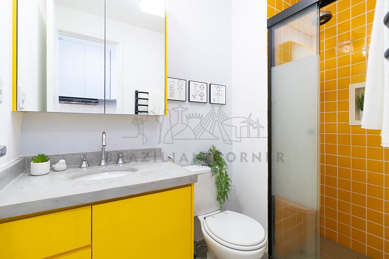 Amazing view, pool, gym, AC | Brazilian Corner