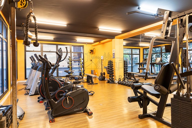 Amazing view, pool, gym, AC | Brazilian Corner