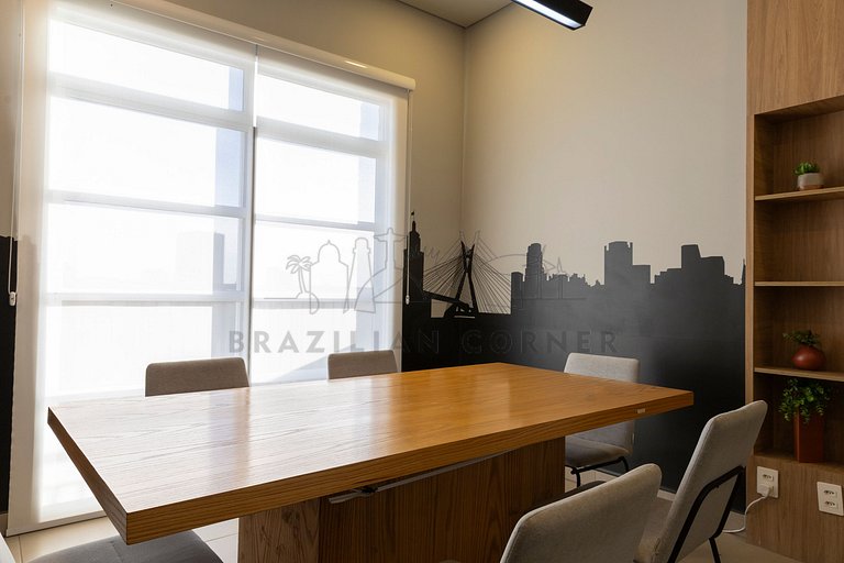 Amazing view, pool, gym, AC | Brazilian Corner