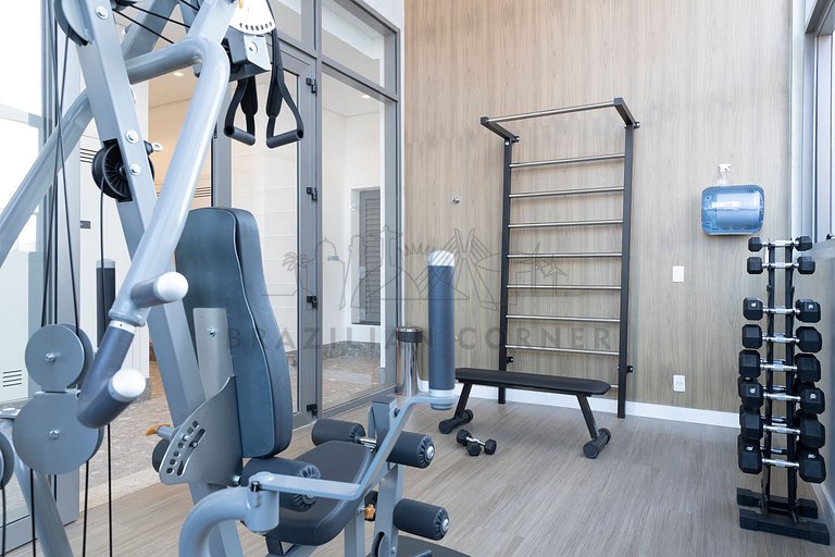 Rooftop Pool, Gym, AC | Brazilian Corner