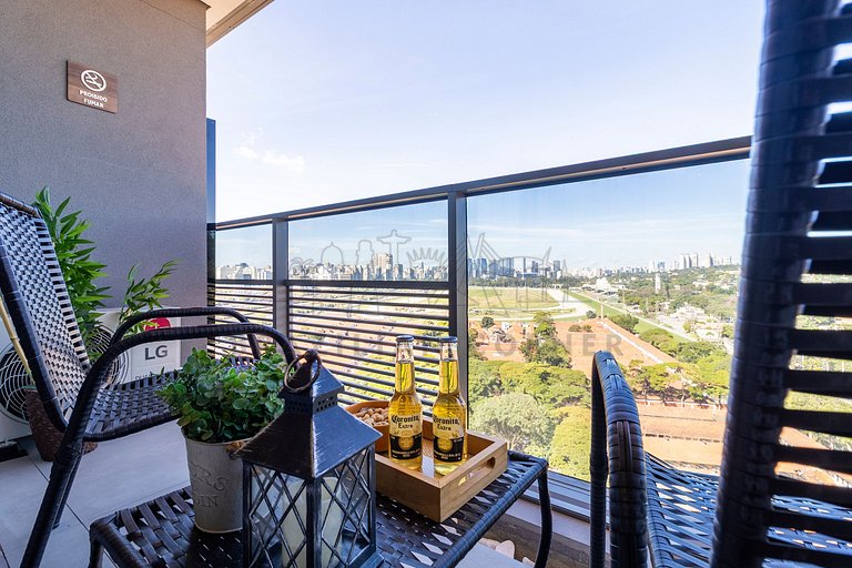 Amazing view, pool, AC, Gym| Brazilian Corner