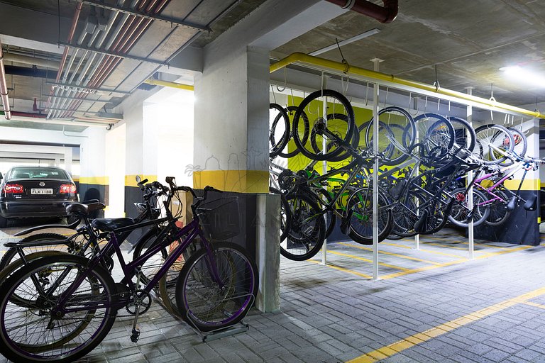Pool, Gym and Parking Space | Brazilian Corner.