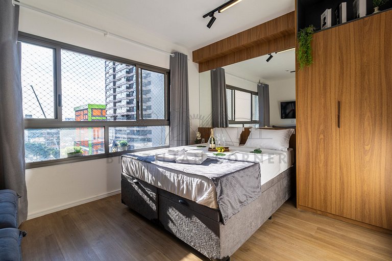 Near Airport, Gym, AC | Brazilian Corner