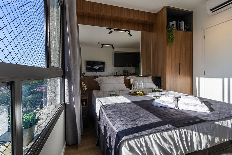 Near Airport, Gym, AC | Brazilian Corner