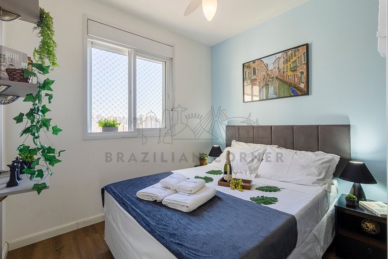Amazing view, with pool and gym |Brazilian Corner.