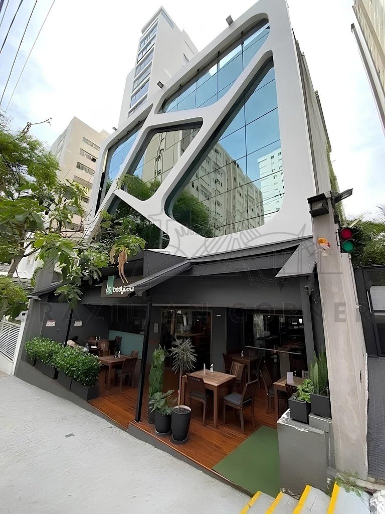 Modern and new in Jardins with AC, pool and gym