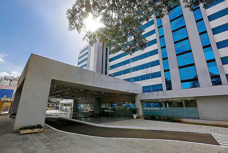 Novo e moderno nos Jardins com piscina e academia