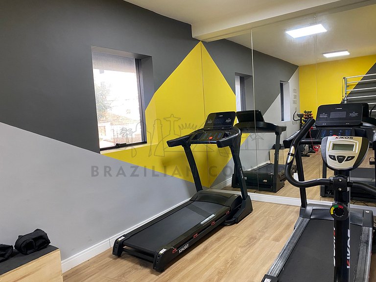 Near the Airport with Office, AC, and Gym