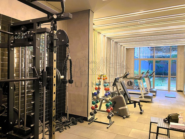 Modern Apt w/ AC & 24h Gym in Downtown São Paulo