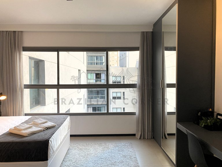 Modern Apt w/ AC & 24h Gym in Downtown São Paulo