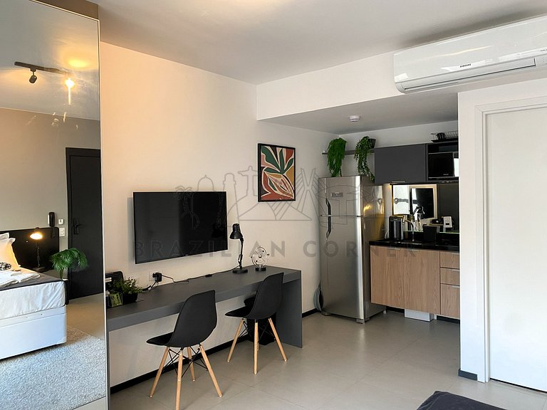 Modern Apt w/ AC & 24h Gym in Downtown São Paulo