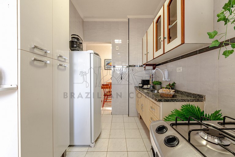 Apartamento aconchegante a 85 m da Praia com vaga