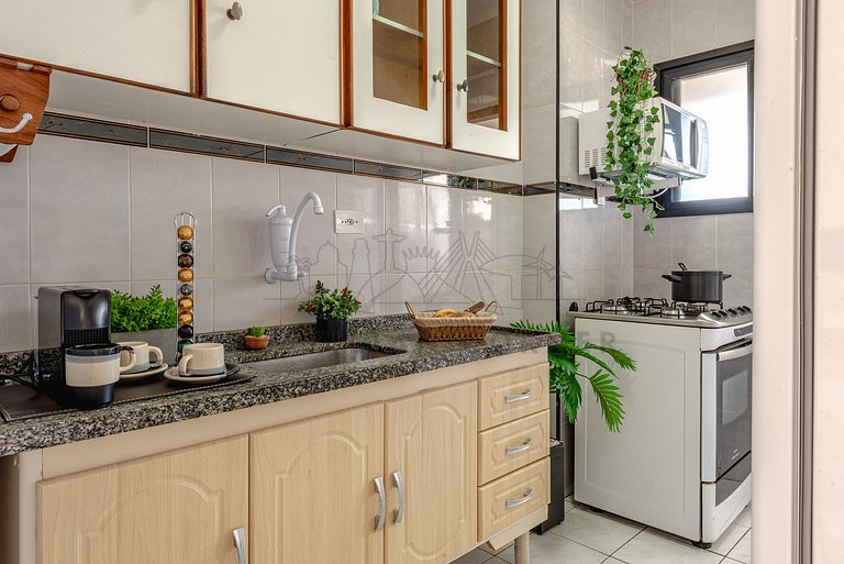 Cozy apartment 85 m from the beach w/ parking