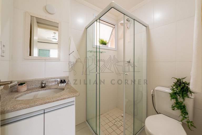 200 m from the beach w/ pool, barbecue and jacuzzi