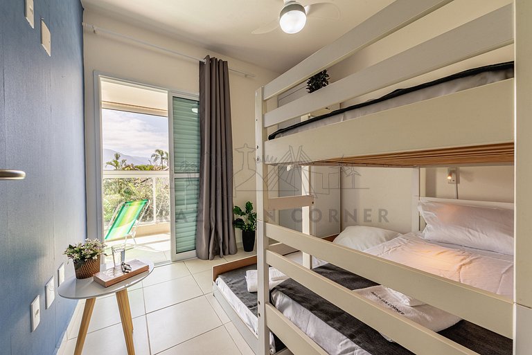 200 m from the beach w/ pool, barbecue and jacuzzi