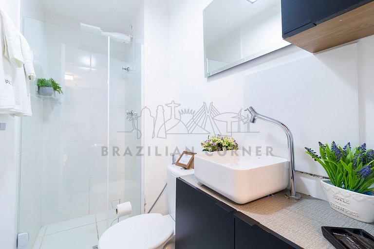 Moderno, completo, com escritório, AC e Academia