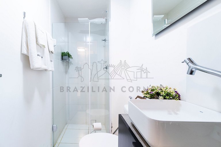 Near the Airport with Office, AC, and Gym