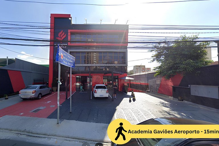 Near the Airport with Office, AC, and Gym