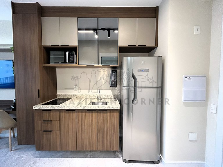 Near Ibirapuera Park with AC and Gym