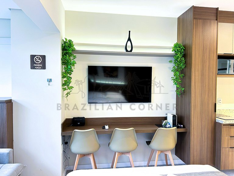 Near Ibirapuera Park with AC and Gym