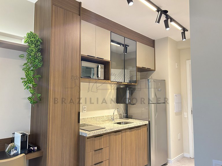 Near Ibirapuera Park with AC and Gym