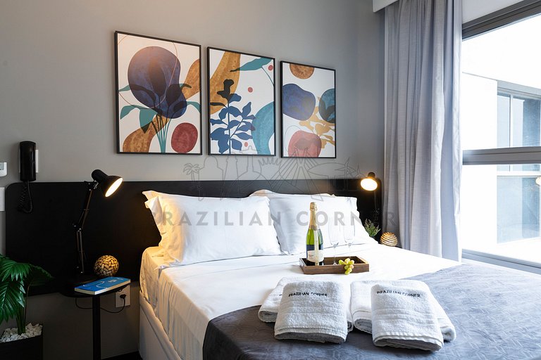 Modern, AC, 24h Gym, rooftop, close to metro