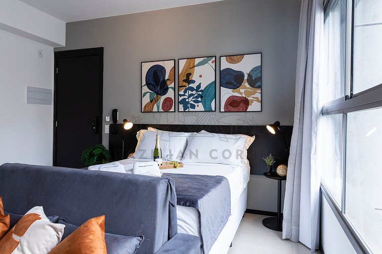 Modern, AC, 24h Gym, rooftop, close to metro