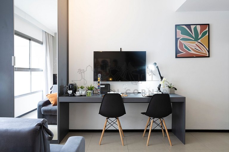 Modern, AC, 24h Gym, rooftop, close to metro