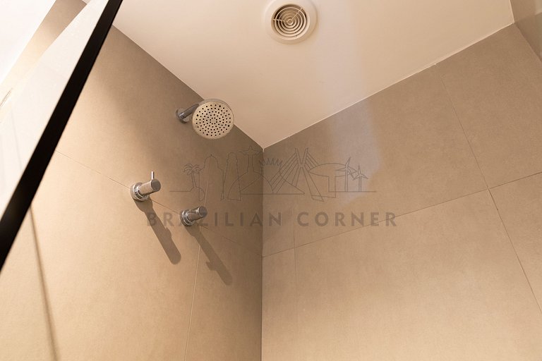 Modern, AC, 24h Gym, rooftop, close to metro